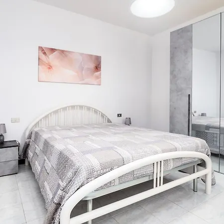 347 - Perla Rosa - 10 Minuti Di Macchina Da E Mare, Posteggio Privato Gratis Apartman Casarza Ligure