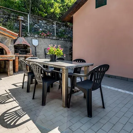 347 - Perla Rosa - 10 Minuti Di Macchina Da E Mare, Posteggio Privato Gratis *